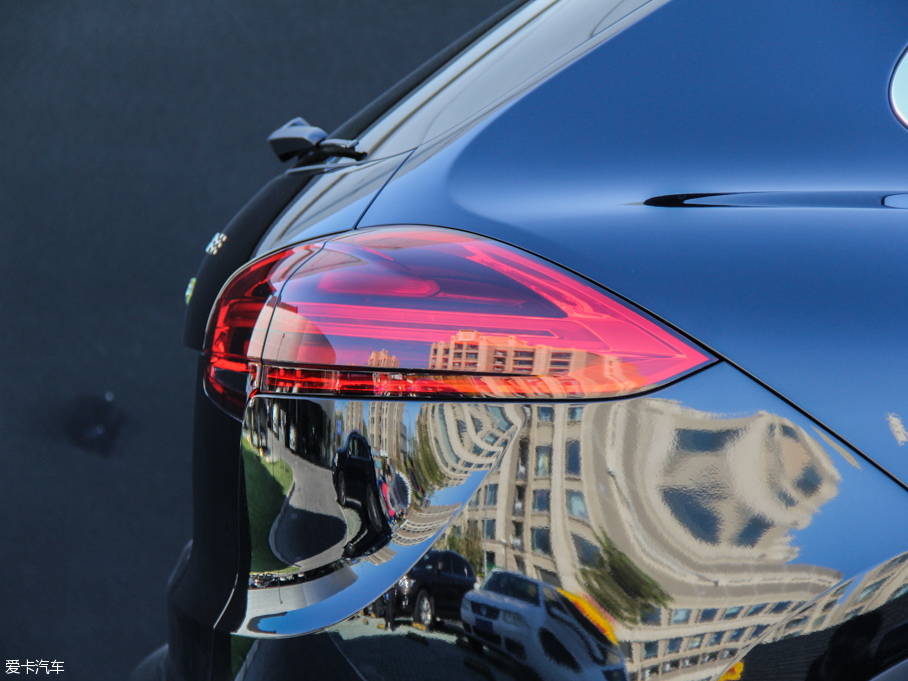 2015CayenneԴ S E-Hybrid