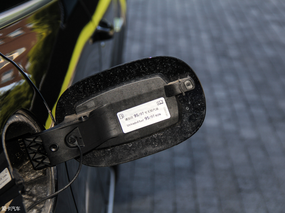 2015CayenneԴ S E-Hybrid