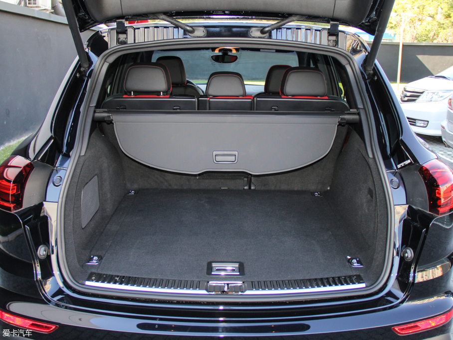 2015CayenneԴ S E-Hybrid