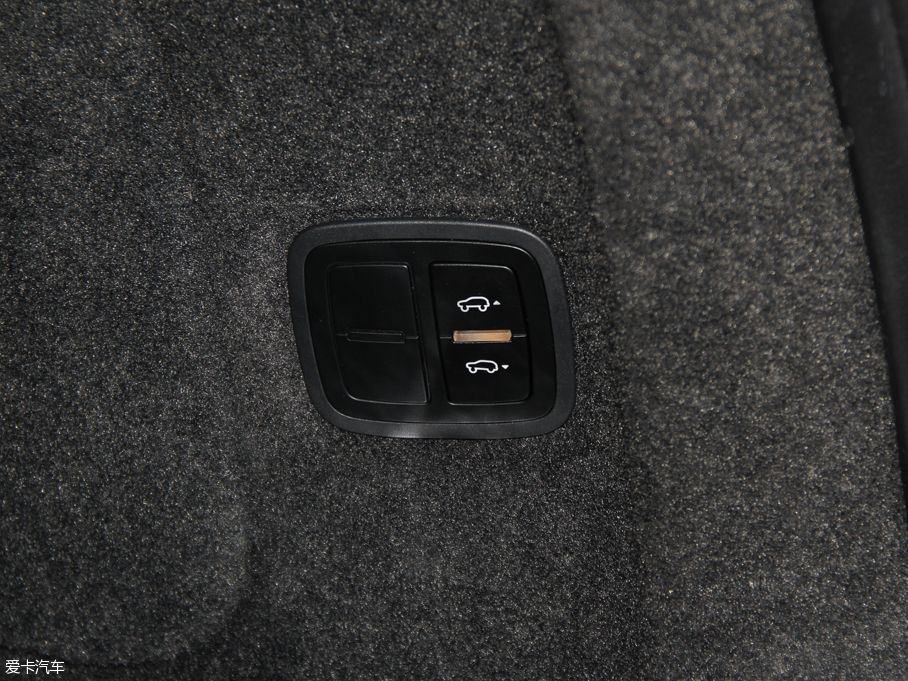 2015CayenneԴ S E-Hybrid