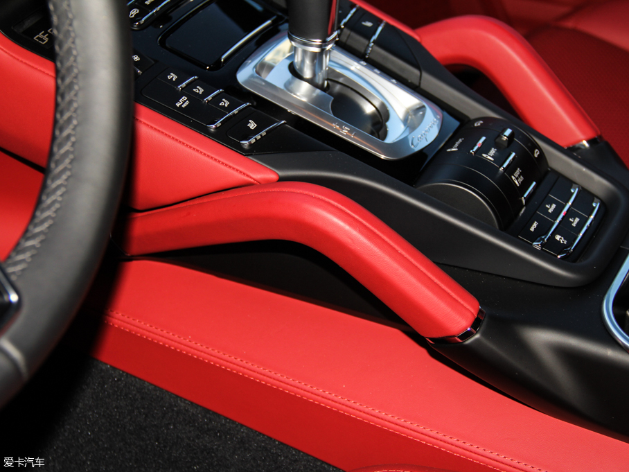 2015CayenneԴ S E-Hybrid