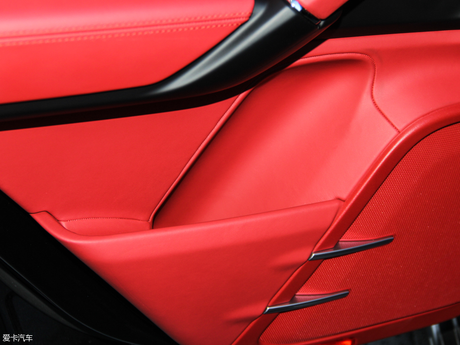 2015CayenneԴ S E-Hybrid