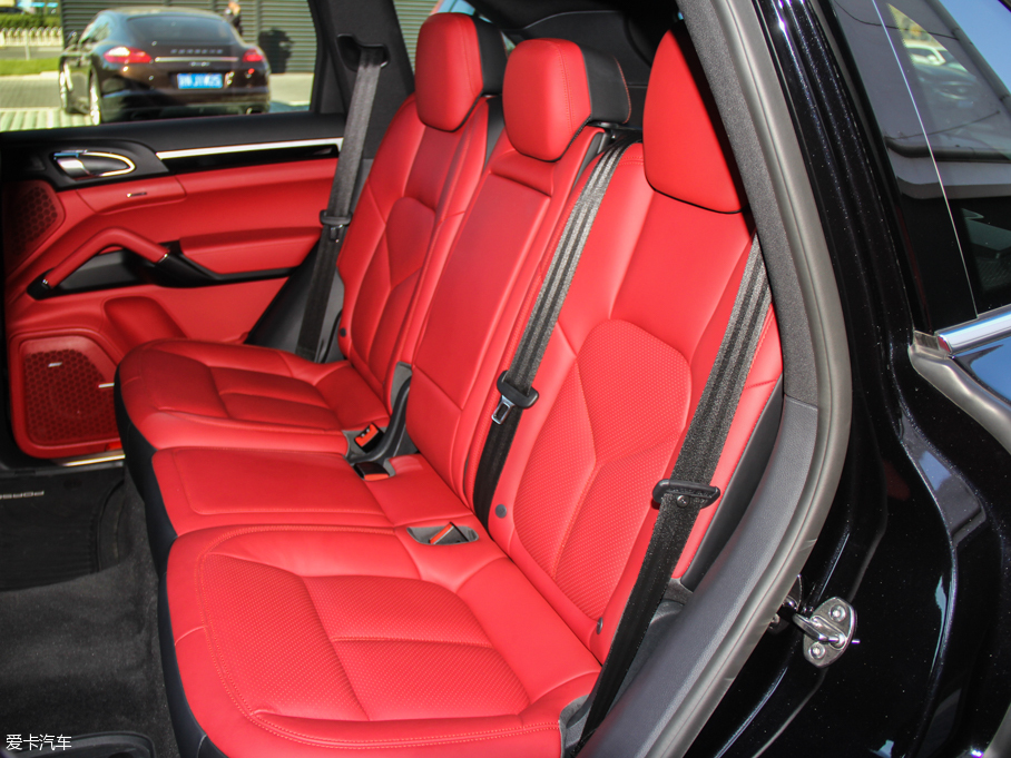 2015CayenneԴ S E-Hybrid