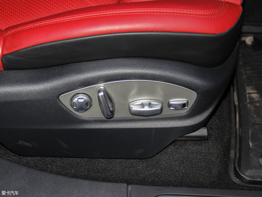 2015CayenneԴ S E-Hybrid