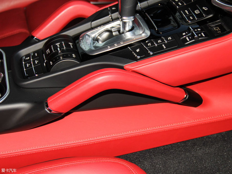 2015CayenneԴ S E-Hybrid