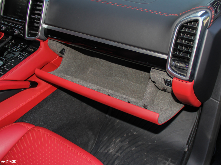 2015CayenneԴ S E-Hybrid