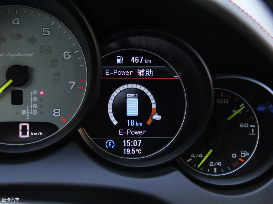 2015CayenneԴ S E-Hybrid