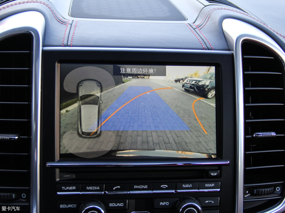 2015CayenneԴ S E-Hybrid