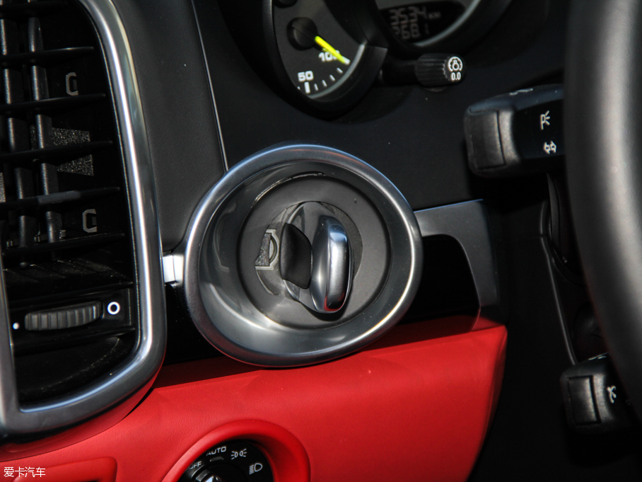 2015CayenneԴ S E-Hybrid