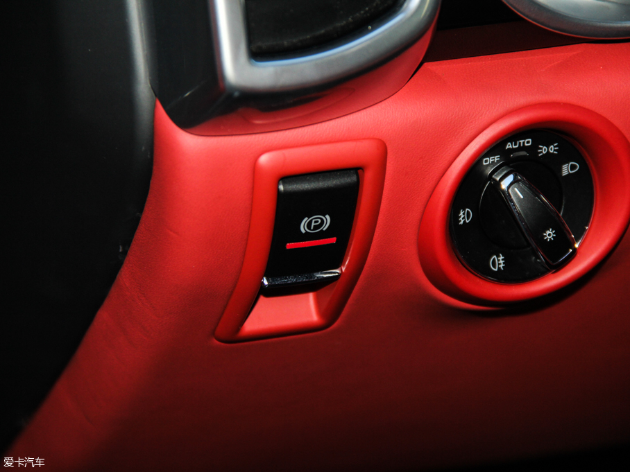 2015CayenneԴ S E-Hybrid