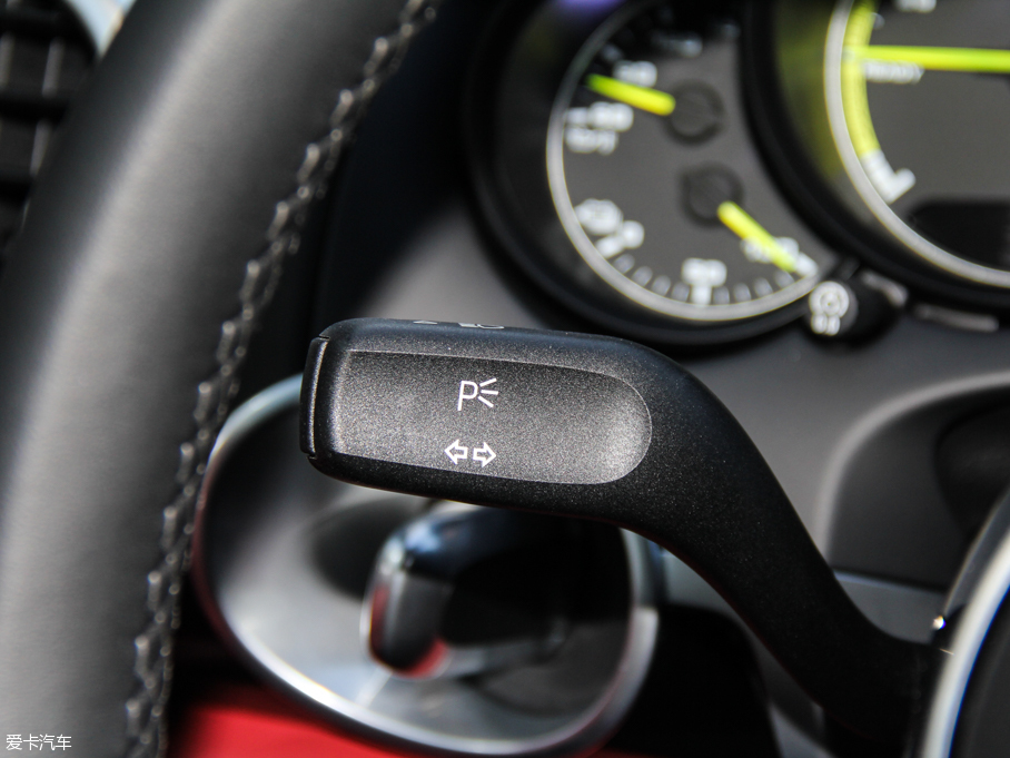 2015CayenneԴ S E-Hybrid