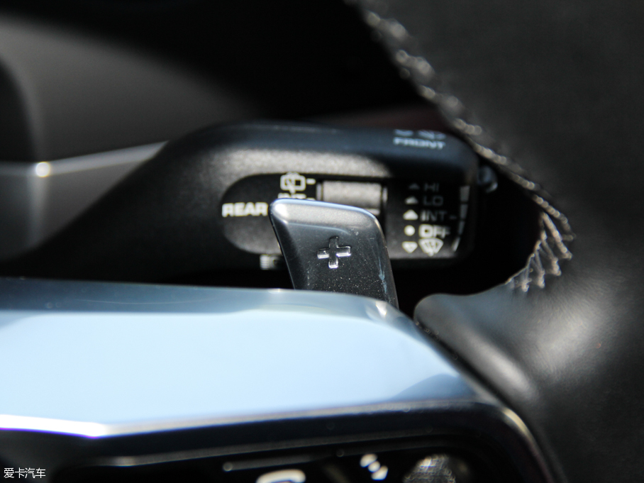 2015CayenneԴ S E-Hybrid