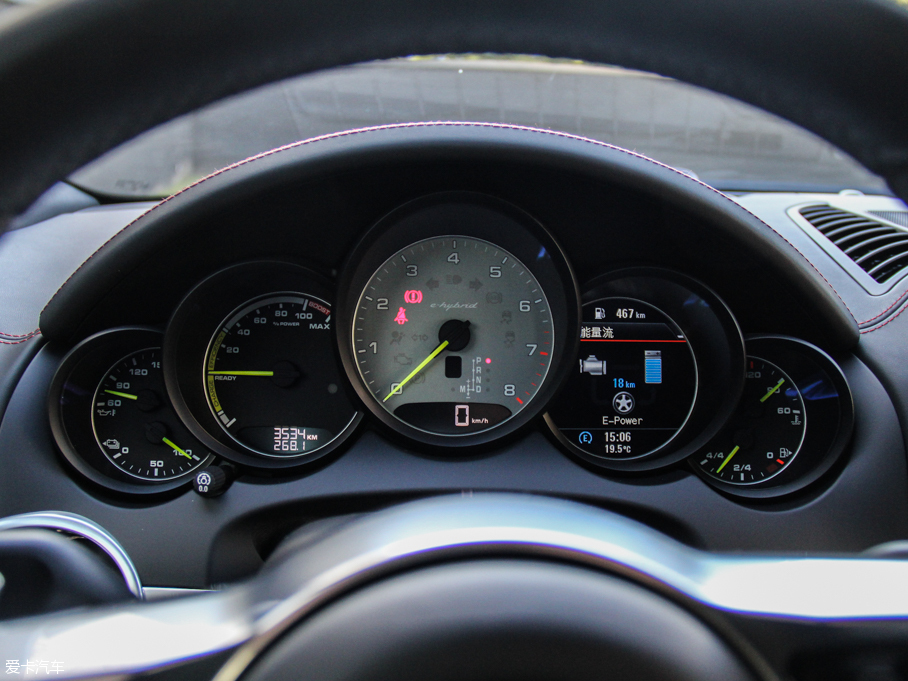 2015CayenneԴ S E-Hybrid