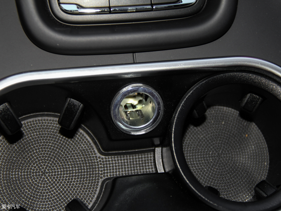 2015CayenneԴ S E-Hybrid