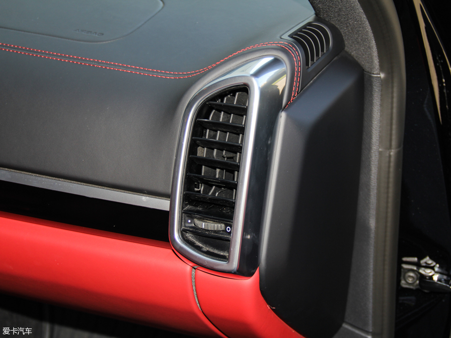 2015CayenneԴ S E-Hybrid