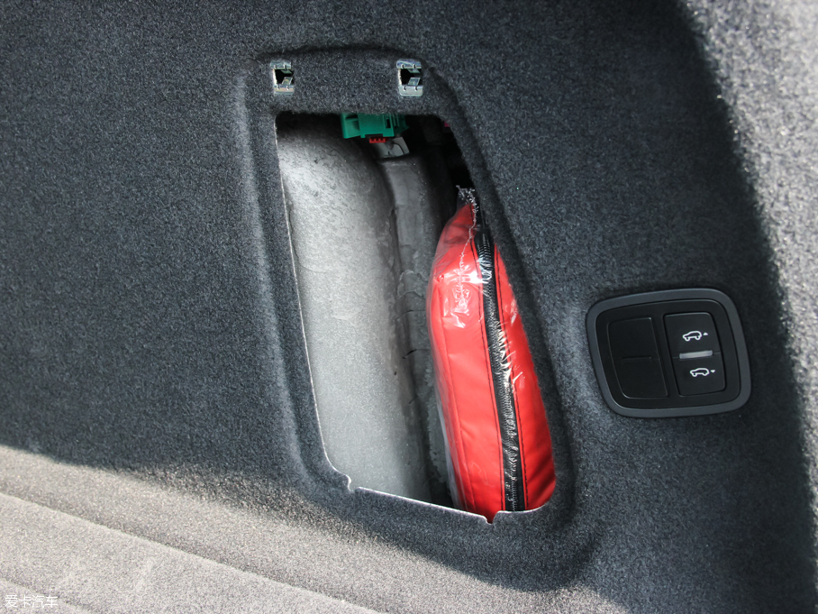 2015CayenneԴ S E-Hybrid