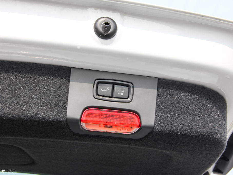 2015CayenneԴ S E-Hybrid