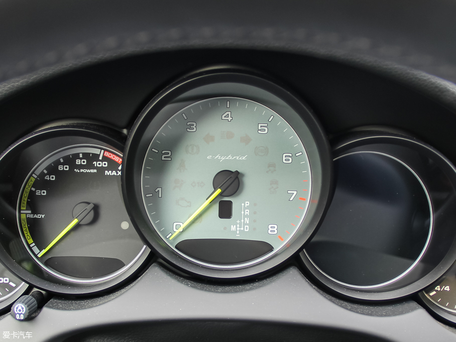 2015CayenneԴ S E-Hybrid