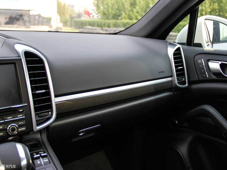 2015CayenneԴ S E-Hybrid