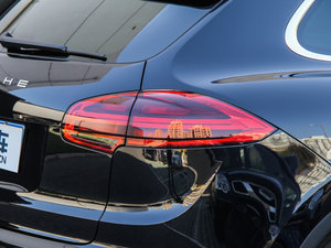 2015S E-Hybrid (x)(ji)^