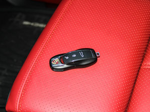 2015款S E-Hybrid 车钥匙