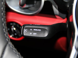 2015S E-Hybrid п؅^