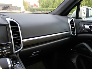 2015S E-Hybrid п؅^