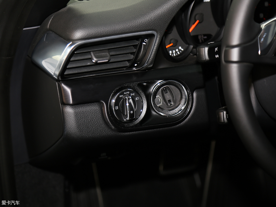 2015r911 Carrera 4 GTS