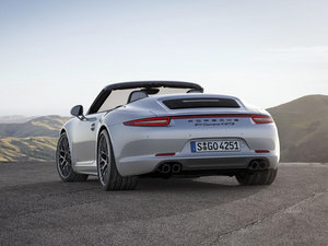 2015Carrera 4 GTS Cabriolet  w^