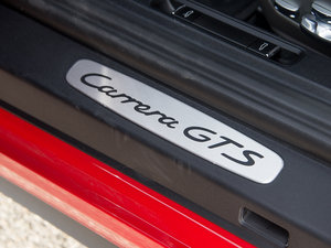 2015Carrera GTS g