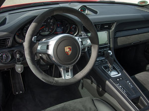 2015Carrera GTS п؅^(q)