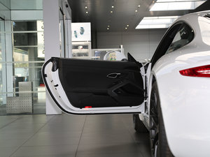 2015Carrera 4 GTS {λ܇T