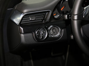 2015Carrera 4 GTS п؅^(q)