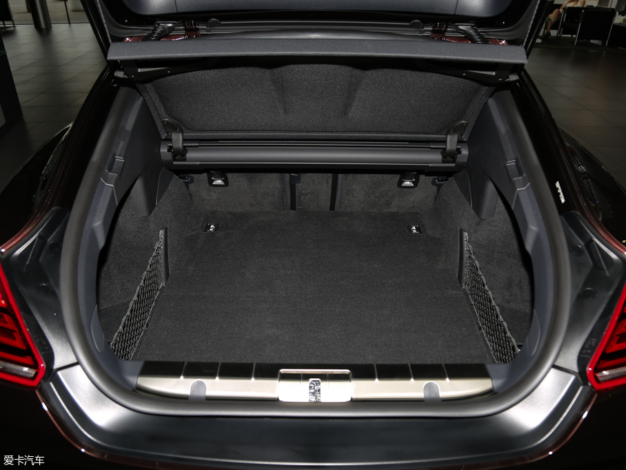 2016Panamera Edition