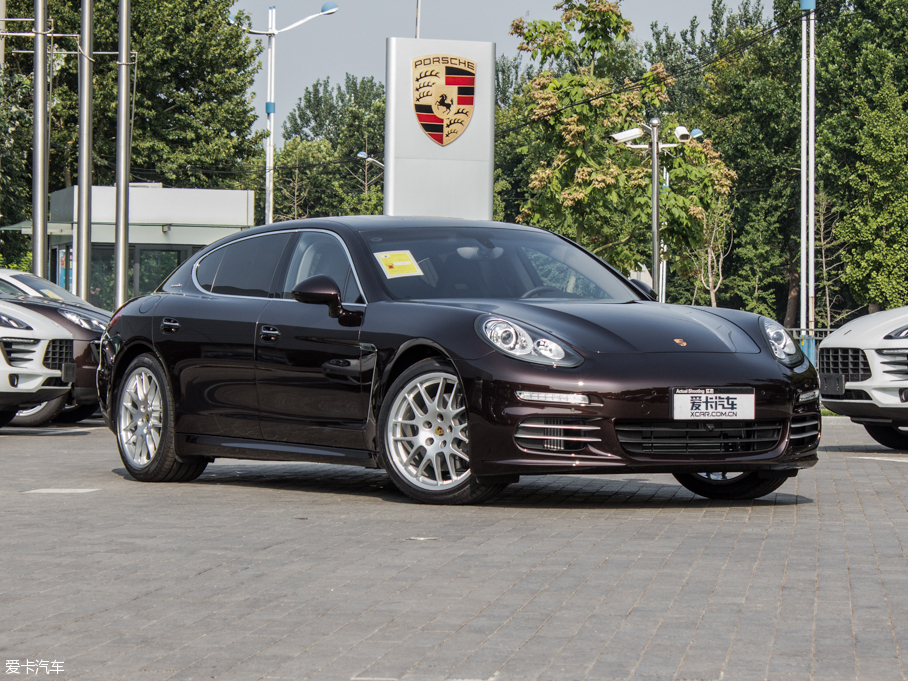 2016Panamera 4 Executive Edition