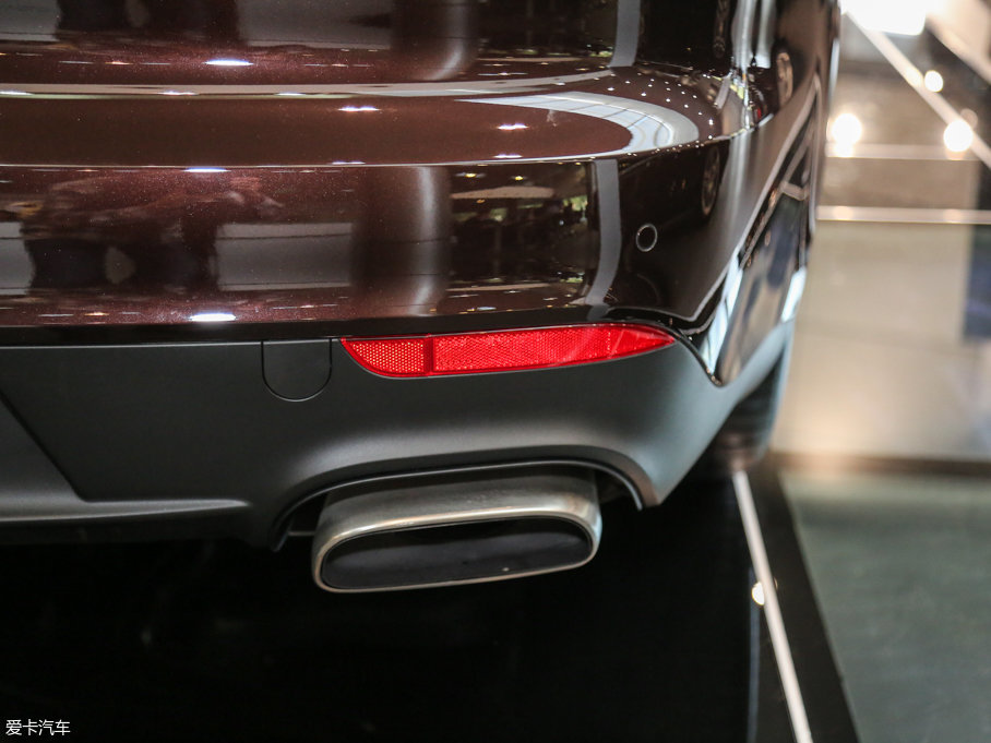 2016Panamera 4 Edition