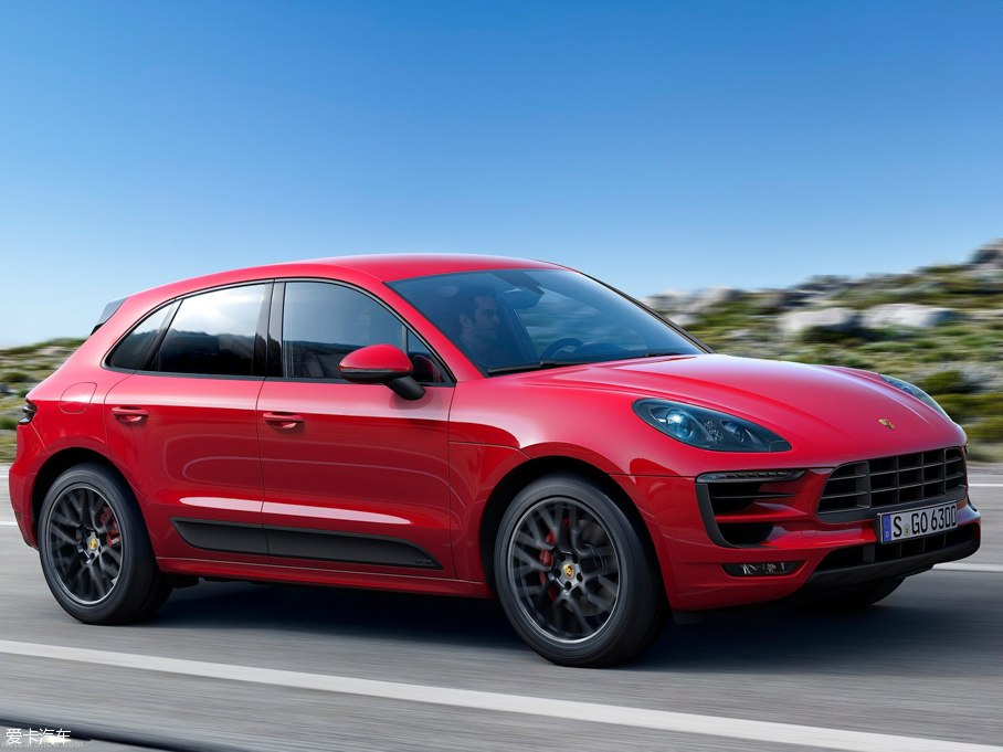 2016Macan GTS