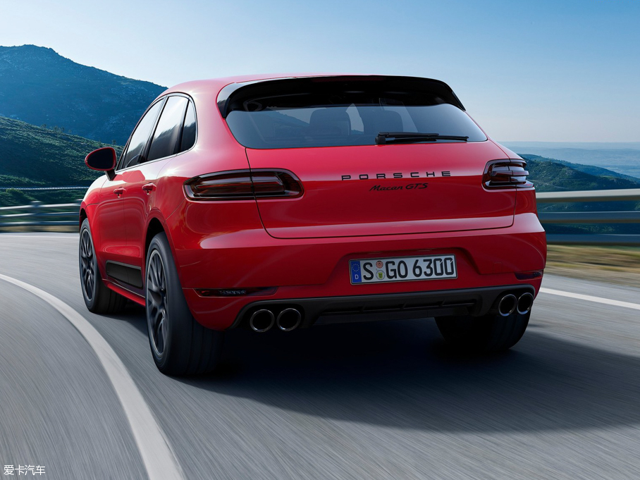 2016Macan GTS