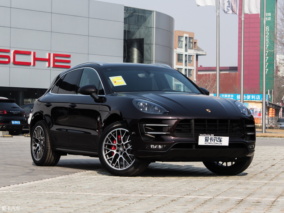 2016Macan Turbo