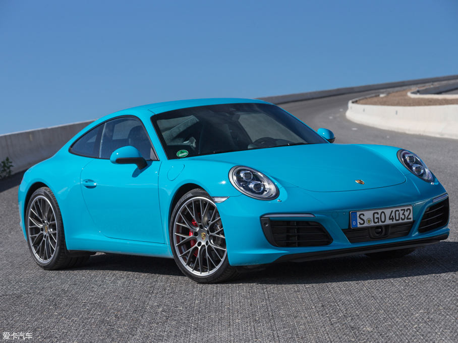 2016��r��911 Carrera S