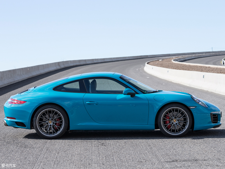2016��r��911 Carrera S