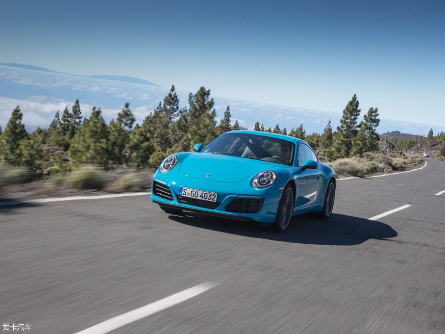 2016��r��911 Carrera S