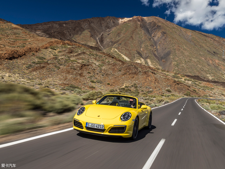 2016��r��911 Carrera S