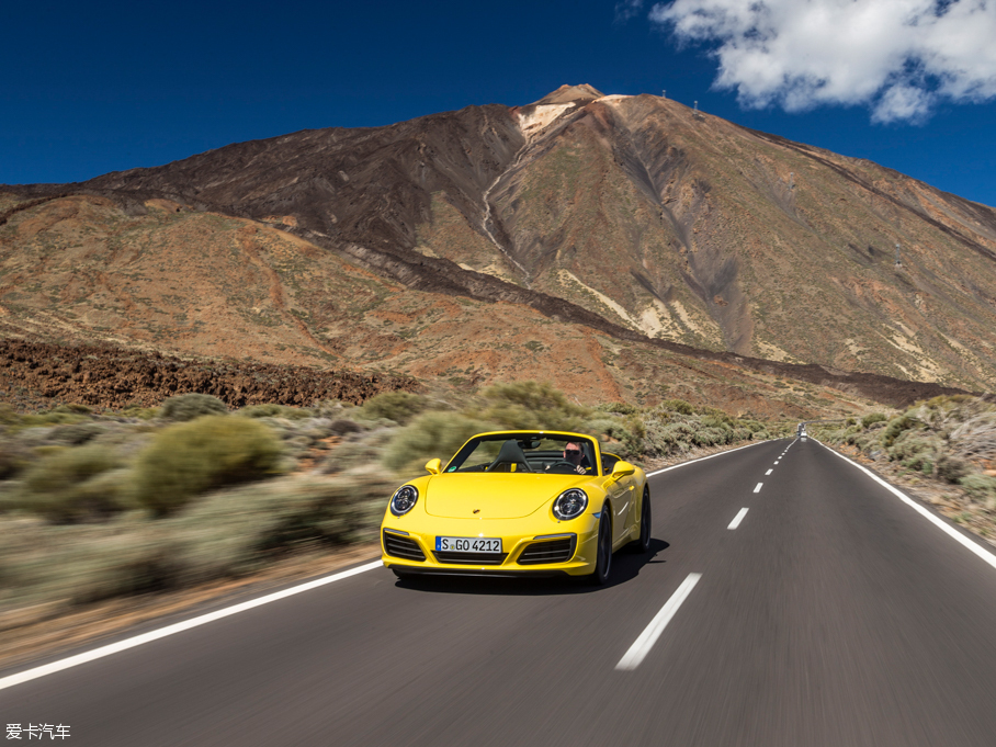 2016��r��911 Carrera S