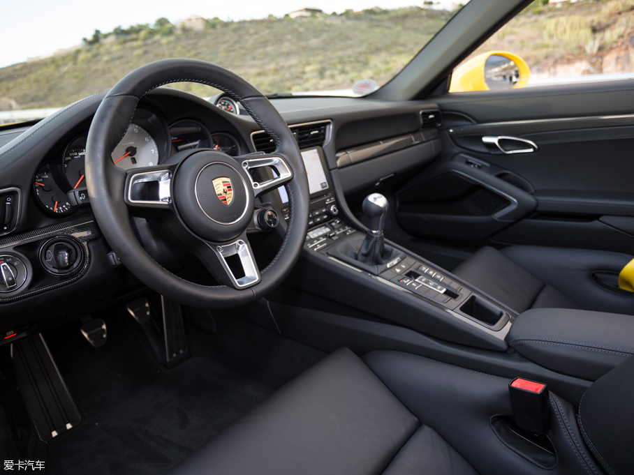 2016r911 Carrera S