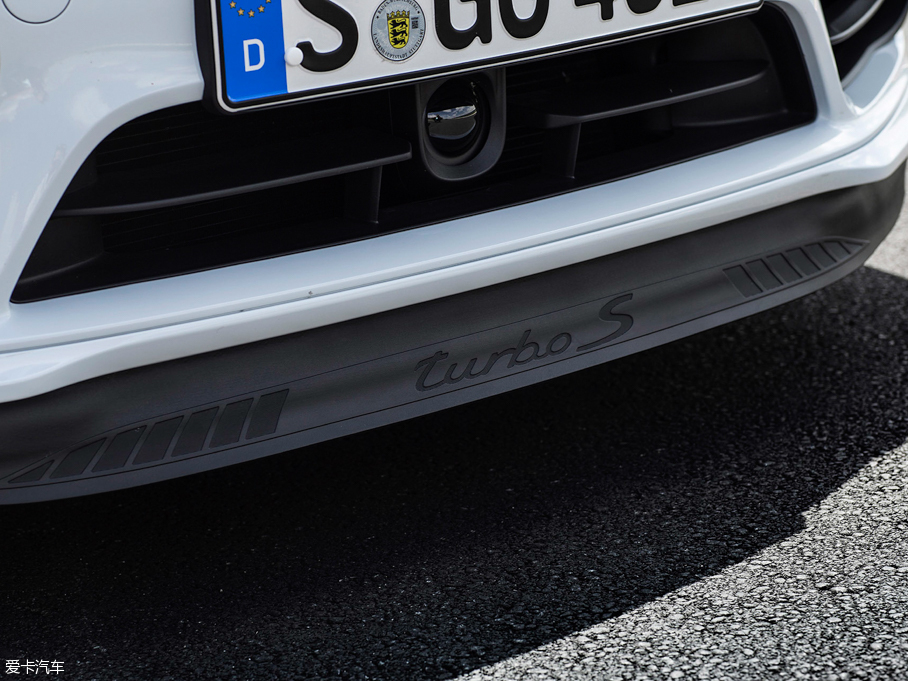 2016��r��911 Turbo S