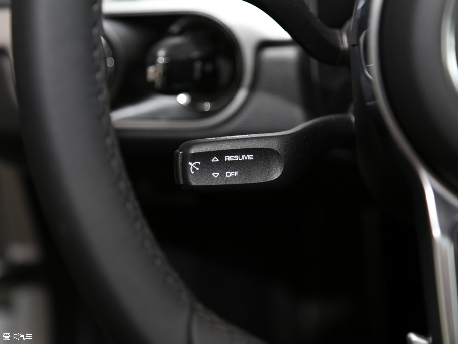 2016r(sh)911 Carrera