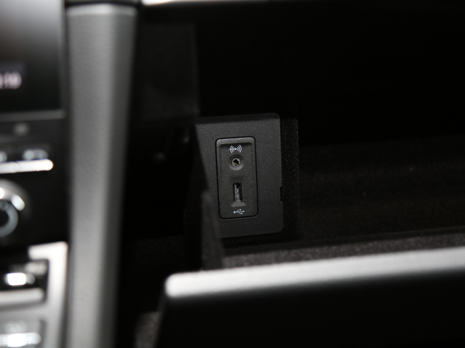 2016r(sh)911 Carrera