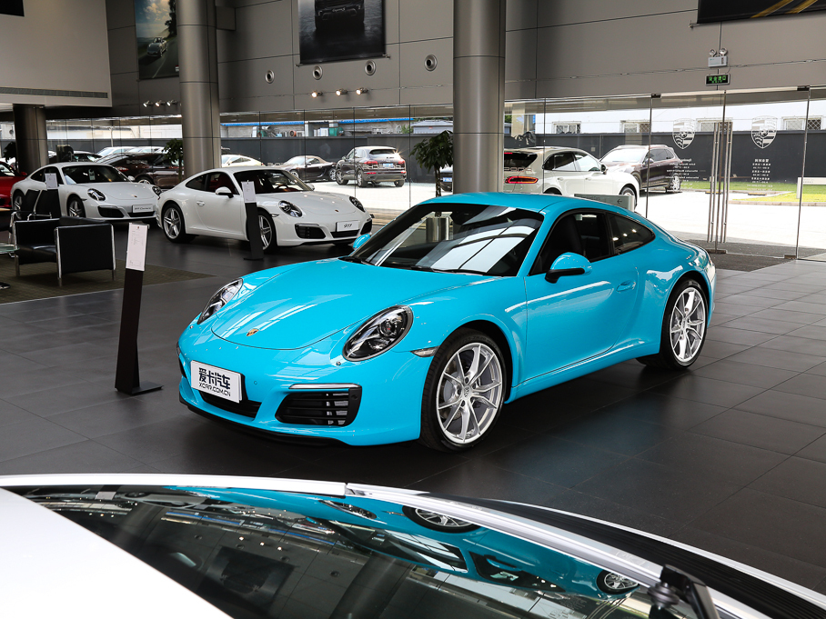 2016r(sh)911 Carrera