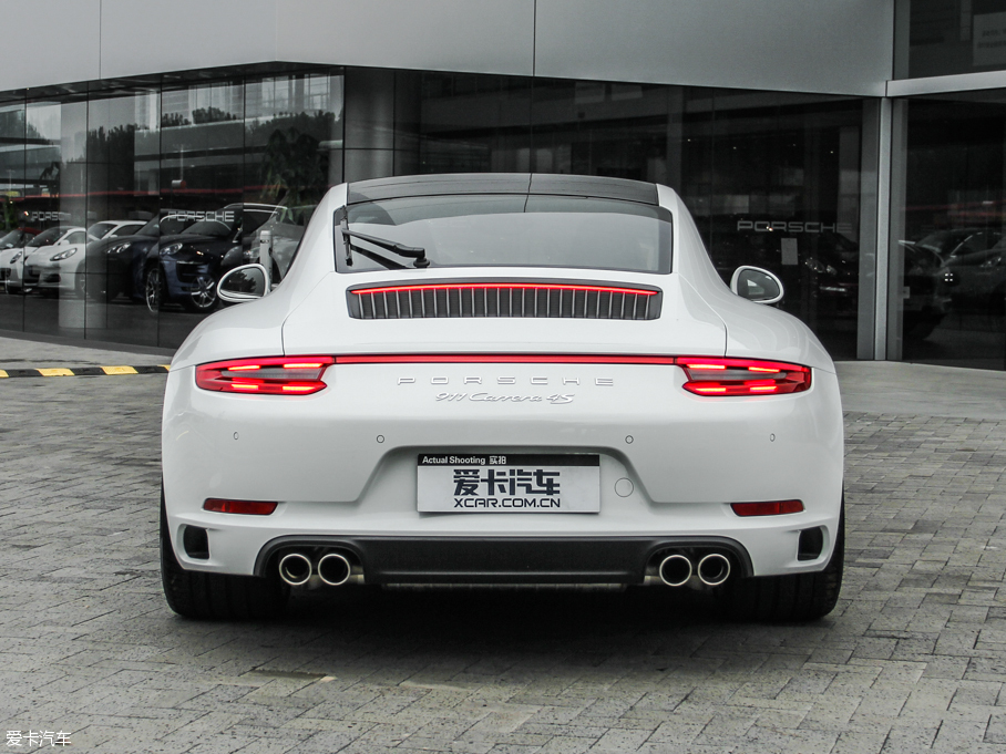2016r911 Carrera 4S